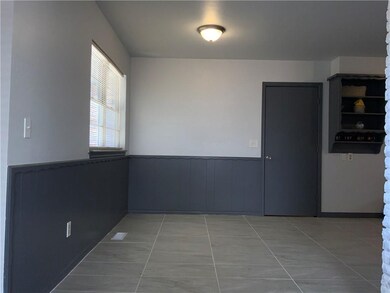 4201 NW 58th St, Oklahoma City, OK 73112 - photo 5