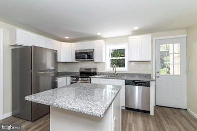 505 Rand St unit A, Camden, NJ 08105 - photo 2