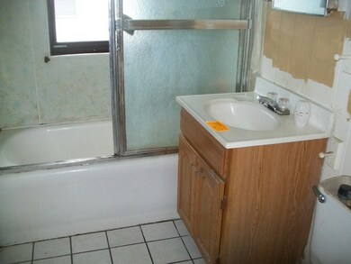 314 Wisconsin Ave, Waukegan, IL 60085 - photo 7