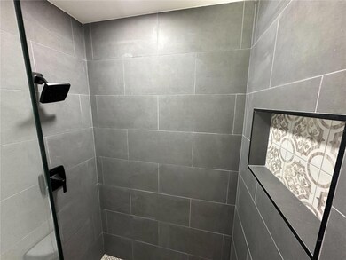 6982 79th Ave N, Pinellas Park, FL 33781 - photo 4