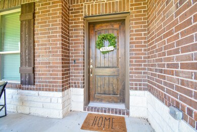 714 Rim Water Dr, Alvin, TX 77511 - photo 3