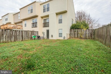 8619 Walcott Ct, Manassas, VA 20111 - photo 3