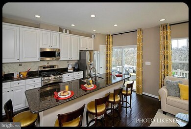 9293 Dawkins Crest Cir, Bristow, VA 20136 - photo 4