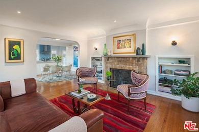 513 N Mansfield Ave, Los Angeles, CA 90036 - photo 6