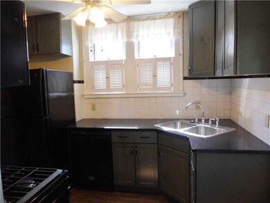 Kitchen. Double sink, Vangura Quartz countertops, 