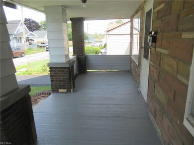 View of patio / terrace with a porch