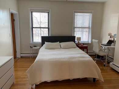 11A Hanson St unit 4, Boston, MA 02118 - photo 7