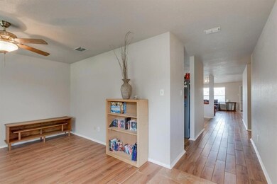 611 Oxford Dr, Wylie, TX 75098 - photo 4