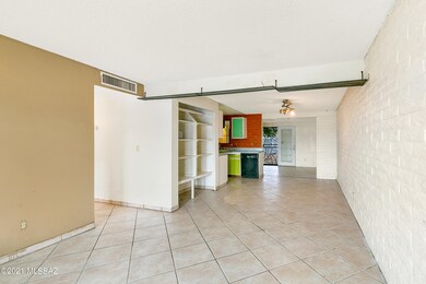 7941 E Nicaragua Dr, Tucson, AZ 85730 - photo 5