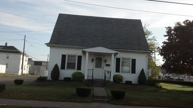 438 Monroe St, Berwick, PA 18603 - photo 2