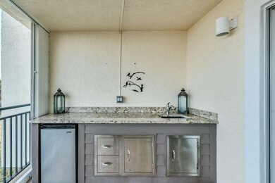 Wet Bar on Ocean Balcony