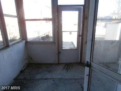 7713 Hillsway Ave, Parkville, MD 21234 - photo 6