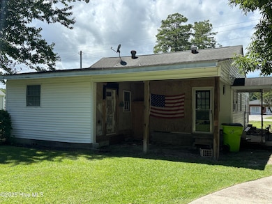 425 E Thurman Rd, New Bern, NC 28560 - photo 5