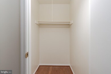 20257 Shipley Terrace unit 5-A-30, Germantown, MD 20874 - photo 3