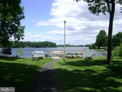 11 Hill Dr unit 882, East Berlin, PA 17316 - photo 6