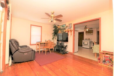 101 Chapel St, Lowell, MA 01852 - photo 2