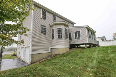 17 Greenfield Pkwy, Bedford, NH 03110 - photo 6