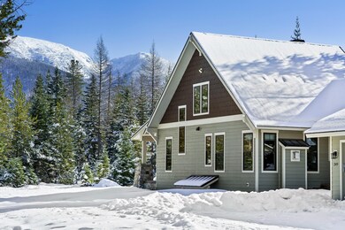 Stunning Swan Mountain Views
