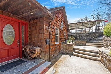 36 Lake Sargent Dr, Leicester, MA 01524 - photo 3