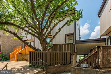 1785 Westwind Way unit 22, McLean, VA 22102 - photo 2