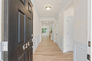 624 Columbus Cir, Simpsonville, SC 29680 - photo 4