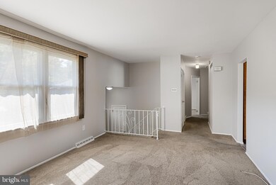 231 University Ave, Pemberton, NJ 08068 - photo 3