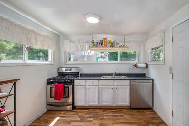 1412 Ada St, Lansing, MI 48910 - photo 7