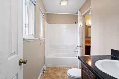 1481 Hilton Dr, Akron, OH 44313 - photo 7