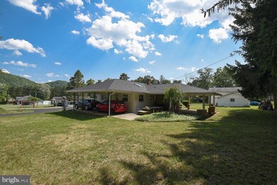 377 S Valley View Ln, Keyser, WV 26726 - photo 5