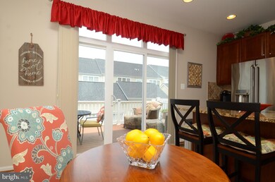 23449 Arora Hills Dr, Clarksburg, MD 20871 - photo 5