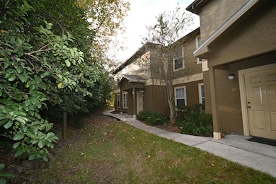 36232 Misty Oak Dr unit 103, Zephyrhills, FL 33541 - photo 2