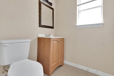 8534 Easter St, Houston, TX 77088 - photo 6