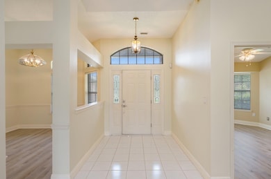 8-web-or-mls-5733 Sandstone Dr-05