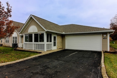 653 Scott Dr, Ontario, OH 44906 - photo 2