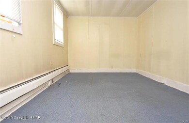 1117 Dreher Ave, Stroudsburg, PA 18360 - photo 7