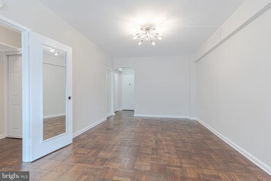 General Scott Apartments unit 618, Washington, DC 20036 - photo 5