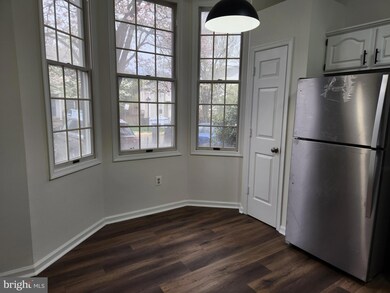 202 W Park Dr, Stafford, VA 22554 - photo 6