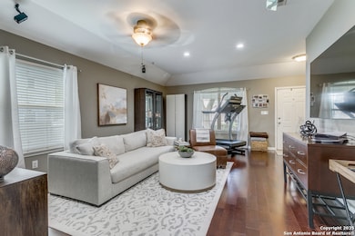 19918 Horizon Bluff, San Antonio, TX 78258 - photo 5