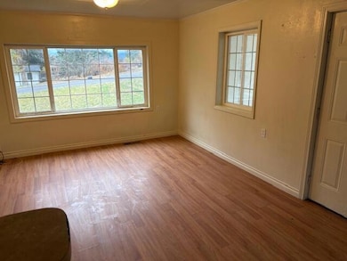 310 Iowa St, Klamath Falls, OR 97601 - photo 3