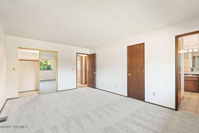 4611GlenmoreCirUnitA-20