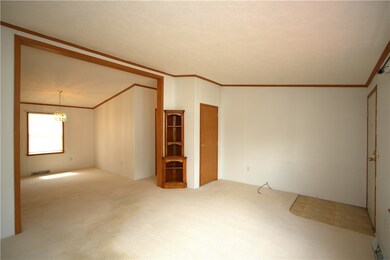Large 17x13 Living Room w/ Door from Side Deck, Co