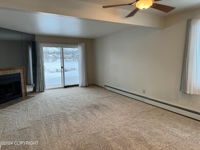 5634 E 40th Ave unit F103, Anchorage, AK 99504 - photo 3