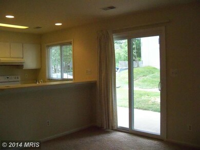 12899A Grays Pointe Rd unit A, Fairfax, VA 22033 - photo 5