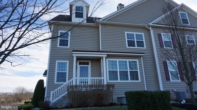 316 Katie Ln, Perkasie, PA 18944 - photo 4