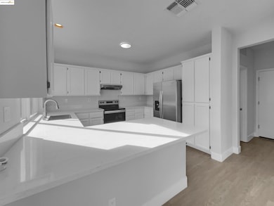 1176 Shadowcliff Ct, Brentwood, CA 94513 - photo 2