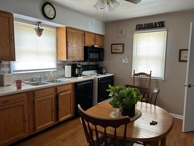 8724 Highland Ave, Highland, IN 46322 - photo 3