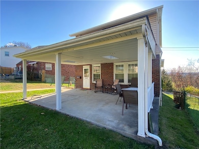 995 Forsythe Rd, Carnegie, PA 15106 - photo 6