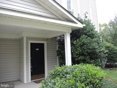 13103 Marcey Creek Rd, Herndon, VA 20171 - photo 6