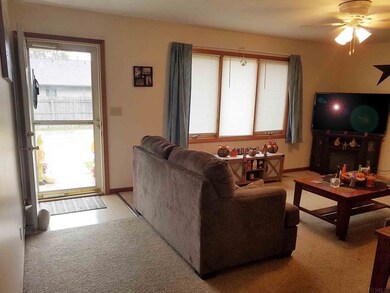 501 - Living room toward entry.