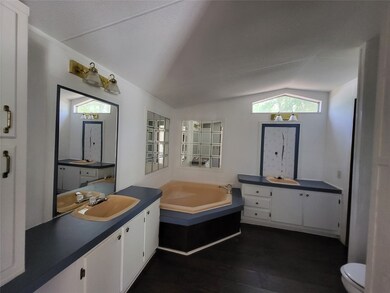 28602 Strathdon Dr, Magnolia, TX 77354 - photo 6